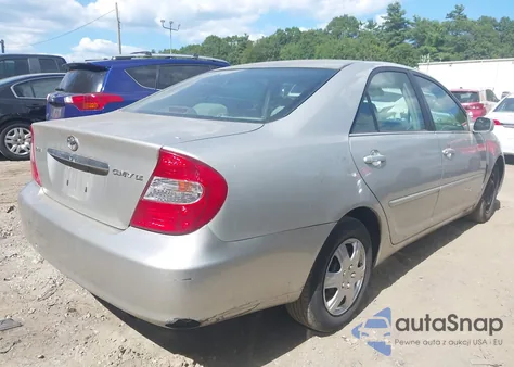 2004 Toyota Camry Le from USA, damaged, VIN 4T1BE32KX4U794087